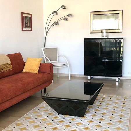 Central Park Apartment Кан Екстериор снимка