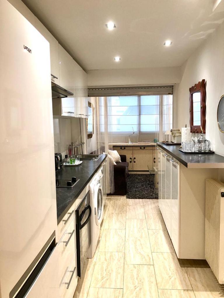 Central Park Apartment Кан Екстериор снимка