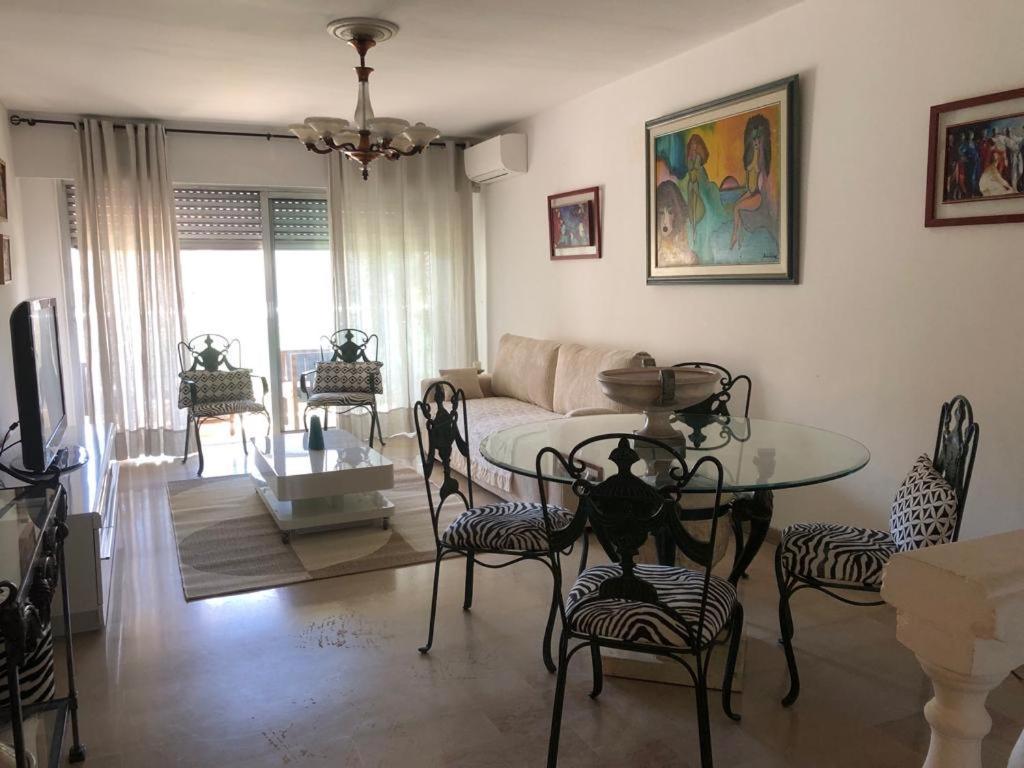 Central Park Apartment Кан Екстериор снимка