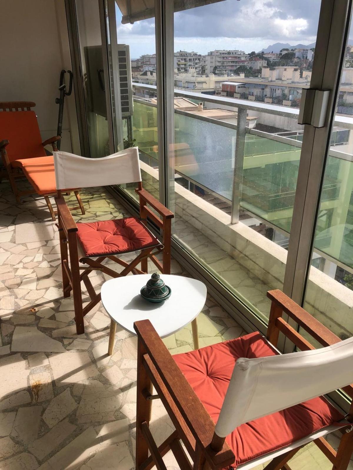 Central Park Apartment Кан Екстериор снимка