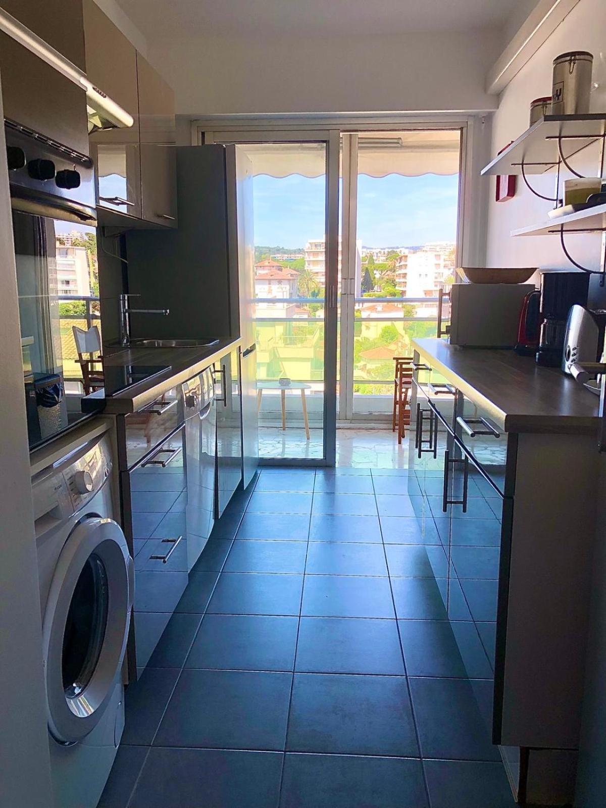 Central Park Apartment Кан Екстериор снимка
