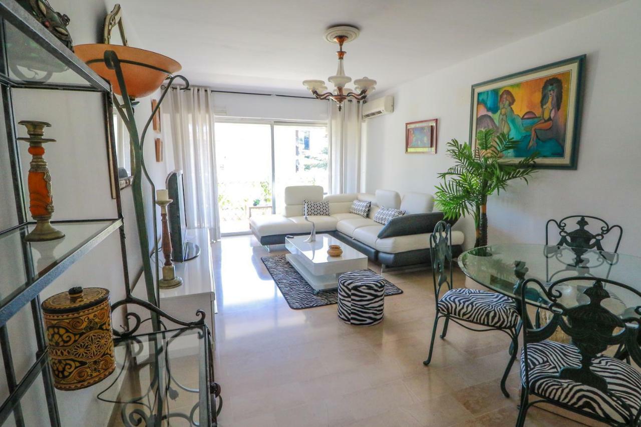Central Park Apartment Кан Екстериор снимка